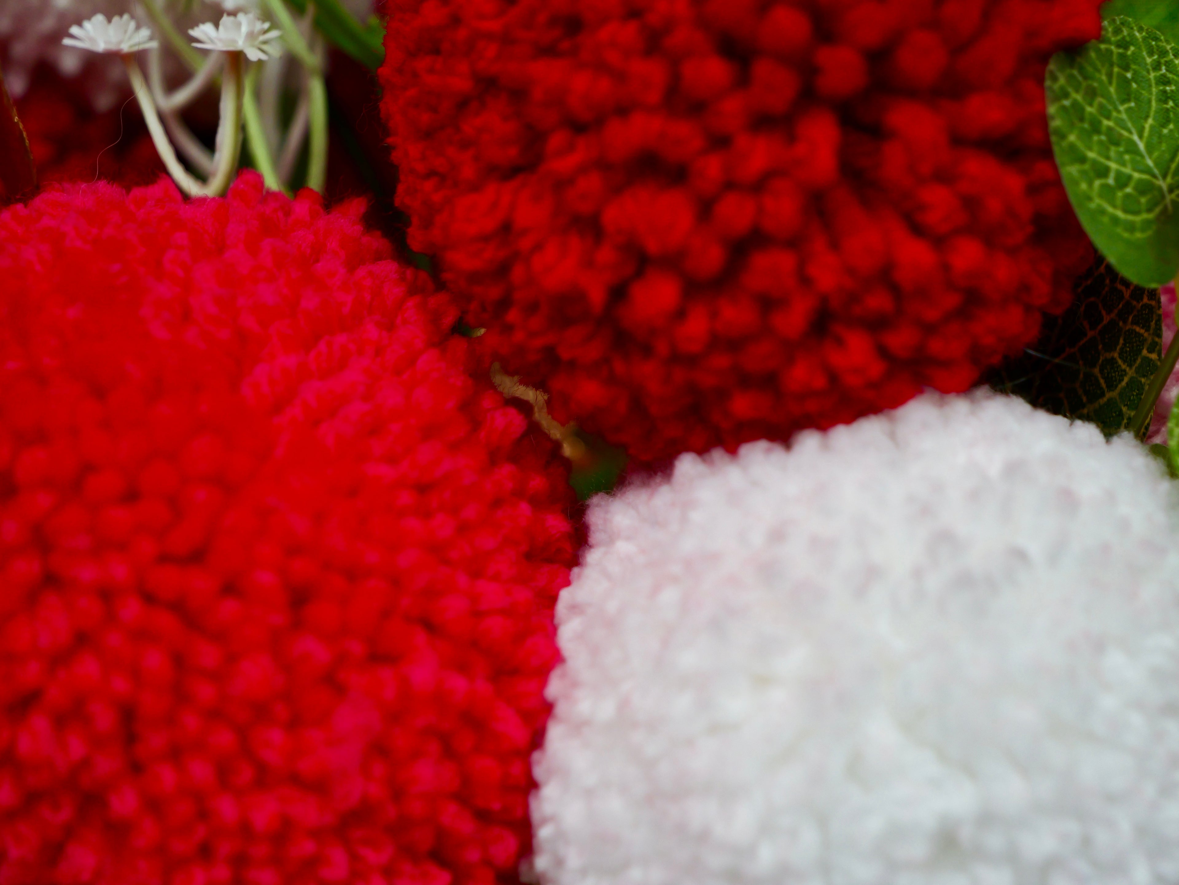 Pom-Pom Gift Bouquet